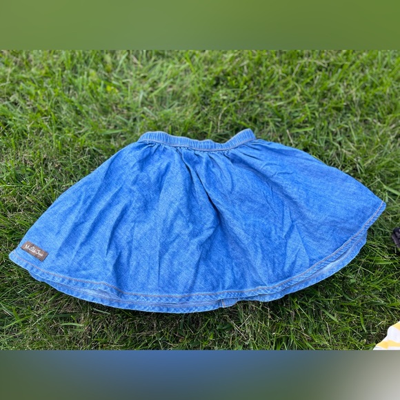 Adorable Matilda jean skirt - Picture 6 of 6